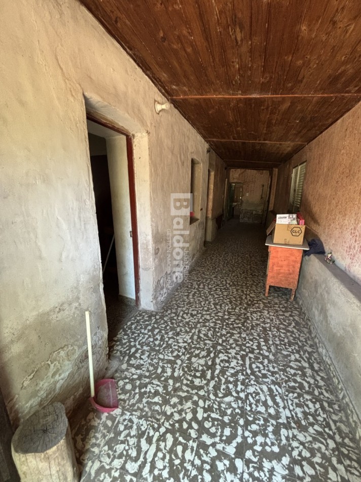 EN VENTA - CASA CON AMPLIO TERRENO - MONTE NIEVAS - LA PAMPA
