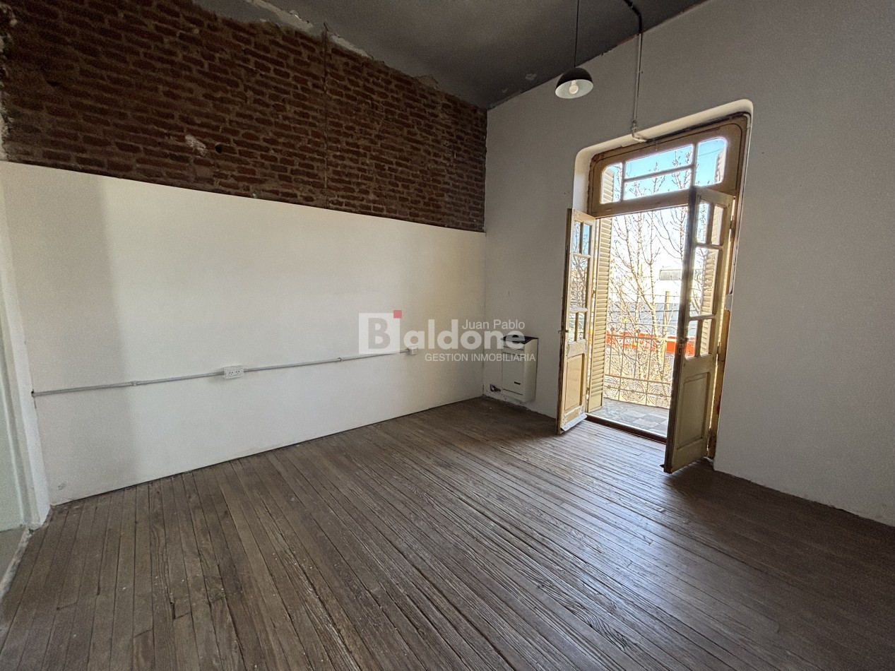 ALQUILER LOCAL/DEPARTAMENTO - CENTRICO - 150 MTS - GRAL. PICO