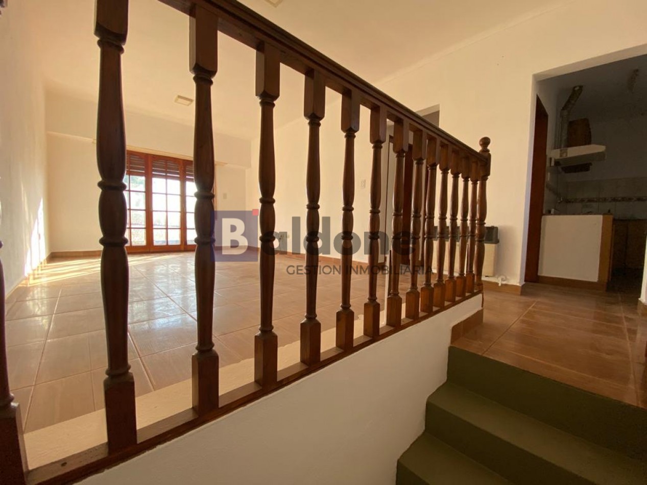 EN ALQUILER LOCAL + DPTO. - SOLO USO COMERCIAL - SOBRE CALLE 24 - GRAL. PICO