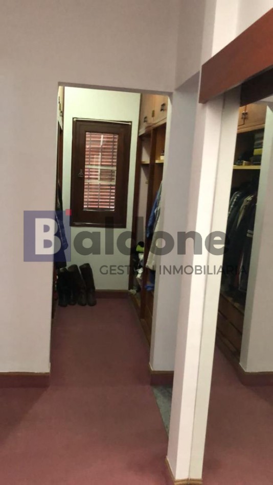 EN VENTA - Exclusiva y amplia casa en General Pico