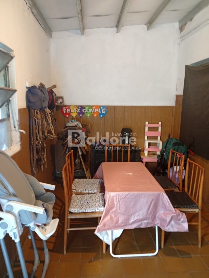EN VENTA - LOCAL CENTRICO MULTIRRENTA -CALLE 22 E/ 11 Y 13 - GRAL. PICO