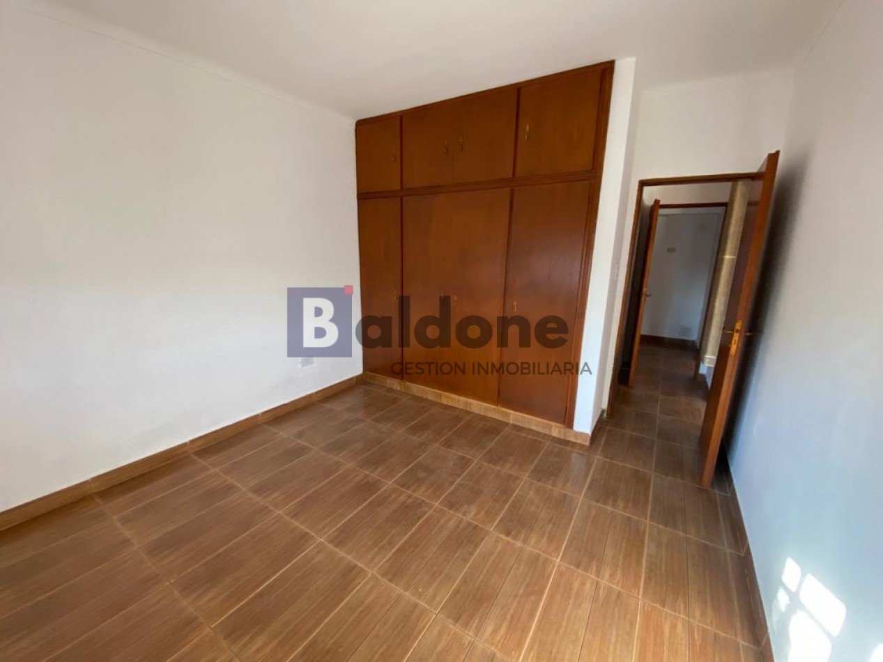 EN ALQUILER LOCAL + DPTO. - SOLO USO COMERCIAL - SOBRE CALLE 24 - GRAL. PICO