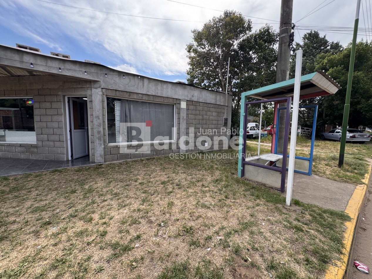 EN VENTA - LOCAL COMERCIAL + DEPOSITO - GRAL. PICO