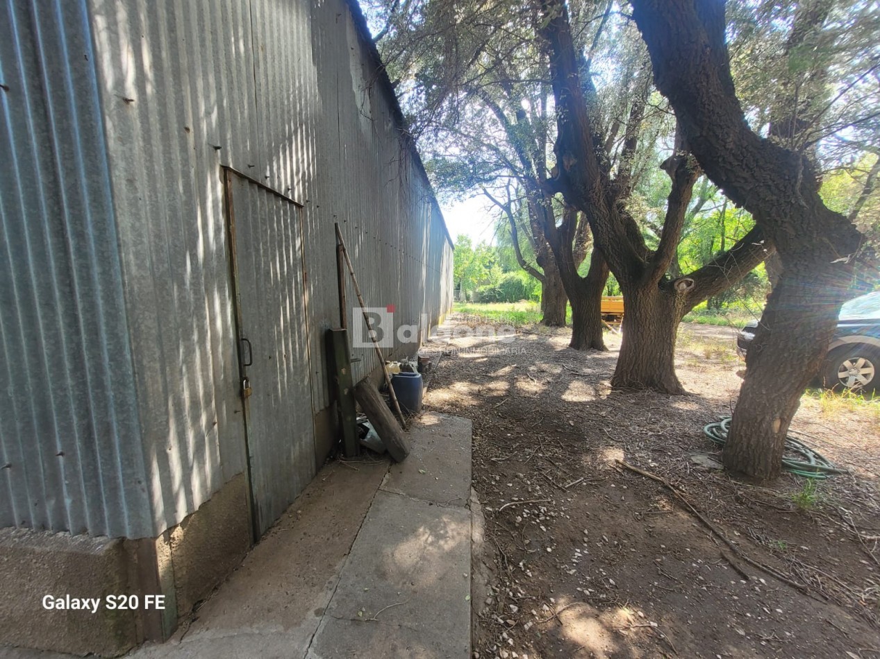 EN VENTA - EXCELENTE PREDIO - CALLE 17 ESQ. 44 - GRAL. PICO