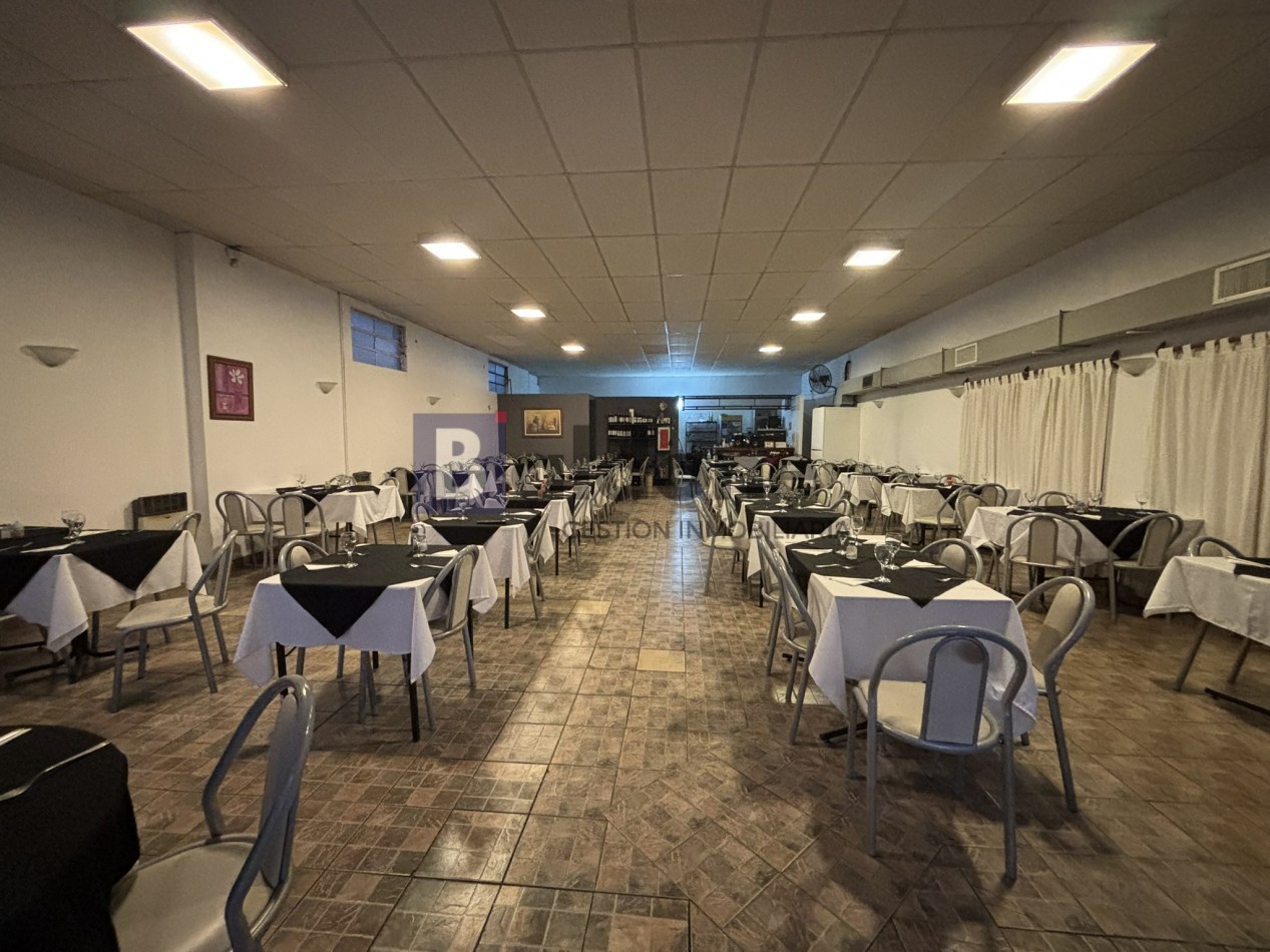 EN VENTA - EXCELENTE LOCAL COMERCIAL SOBRE CALLE 21 - GRAL. PICO - LA PAMPA