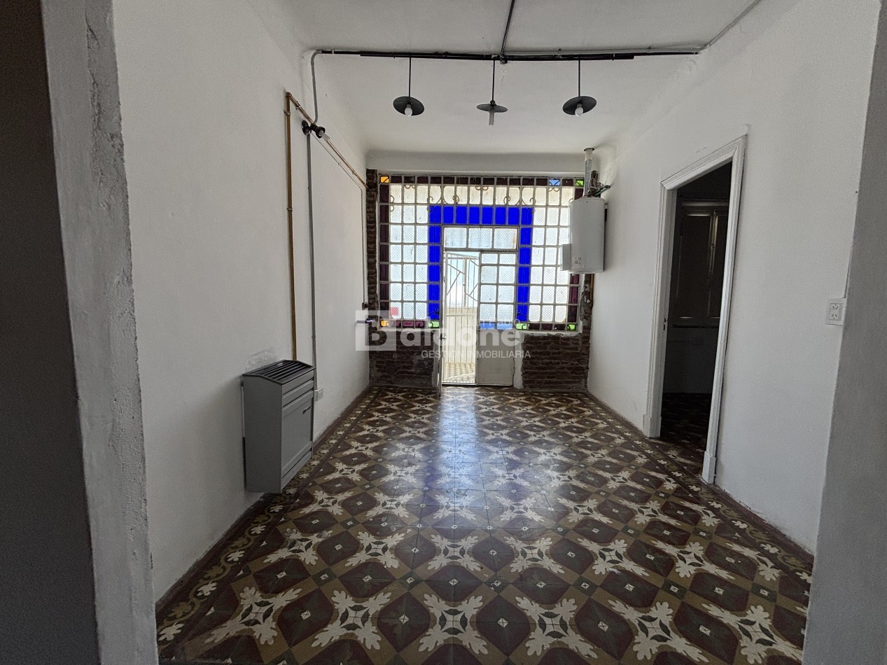 ALQUILER LOCAL/DEPARTAMENTO - CENTRICO - 150 MTS - GRAL. PICO