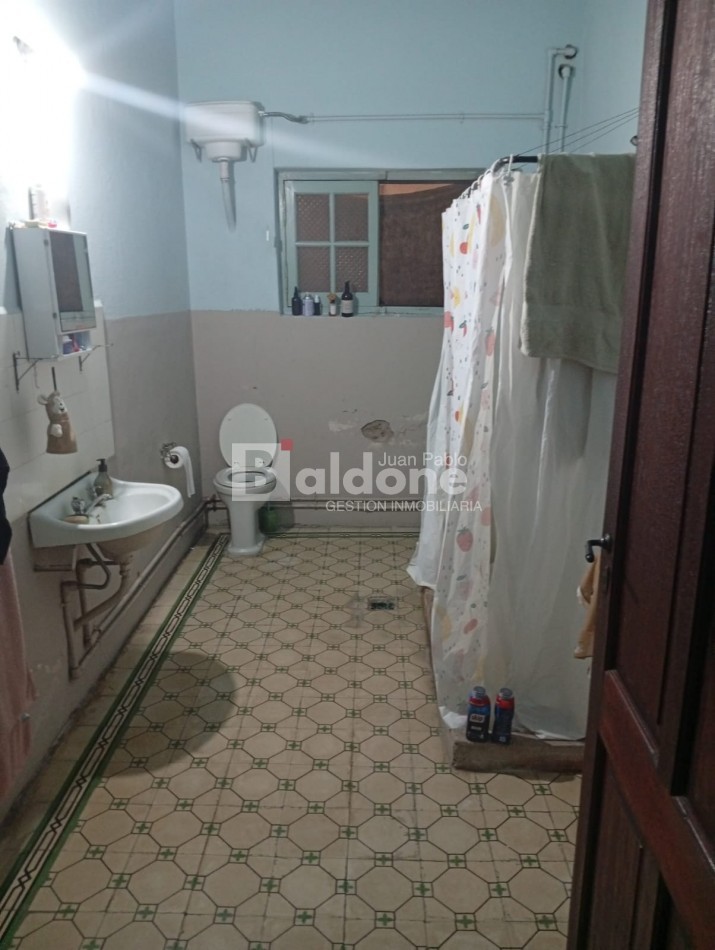 EN VENTA - LOCAL CENTRICO MULTIRRENTA -CALLE 22 E/ 11 Y 13 - GRAL. PICO