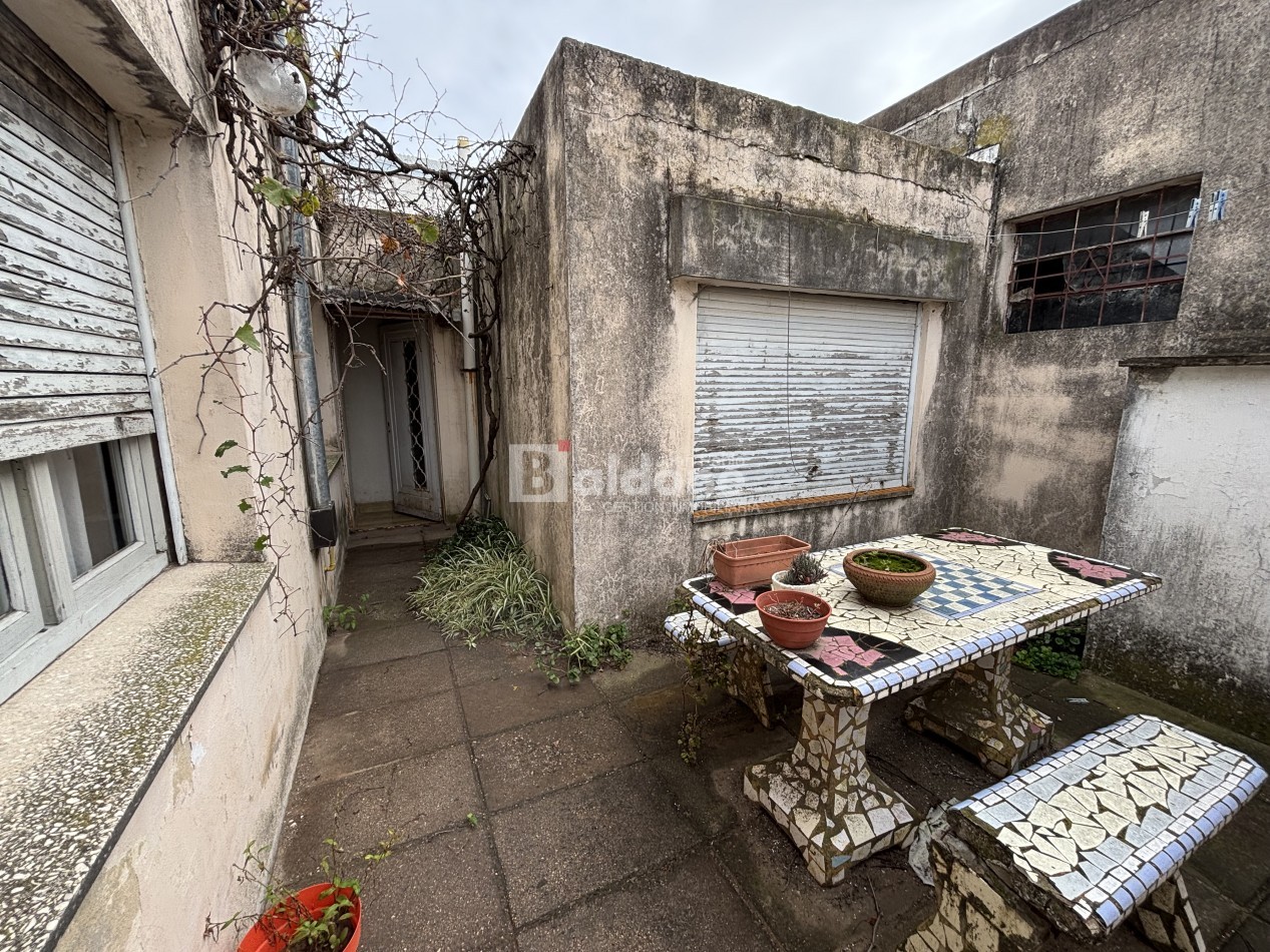 EXCELENTE PROPIEDAD - CALLE 106 E/ 15 Y 17 - GRAL. PICO - LA PAMPA