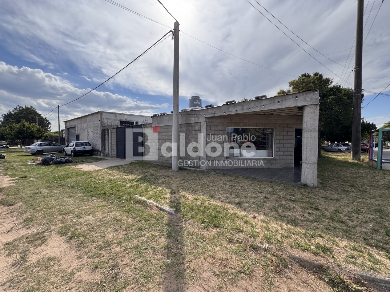 EN VENTA - LOCAL COMERCIAL + DEPOSITO - GRAL. PICO