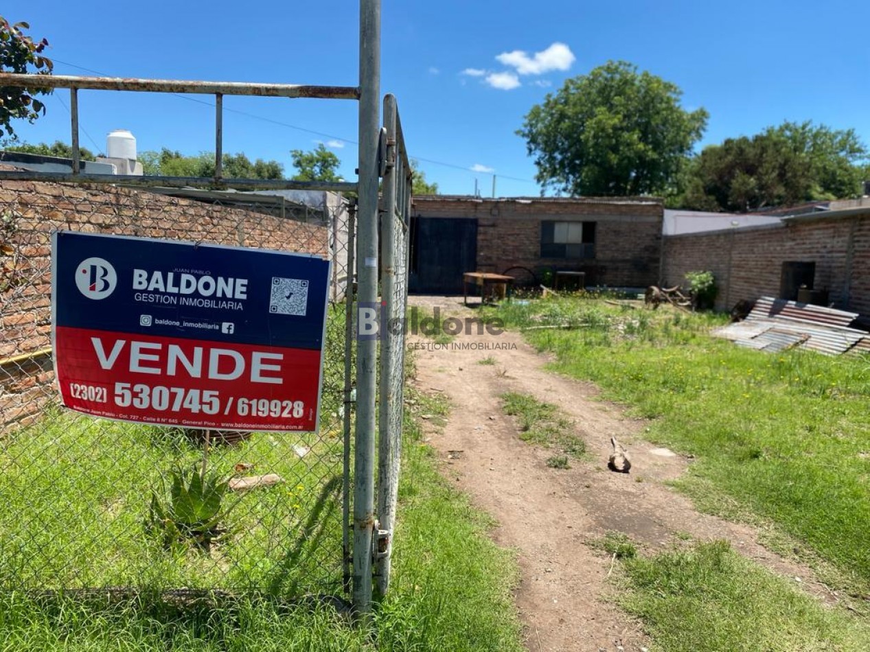 EN VENTA - DEPOSITO + CASA - EXCELENTE UBICACION