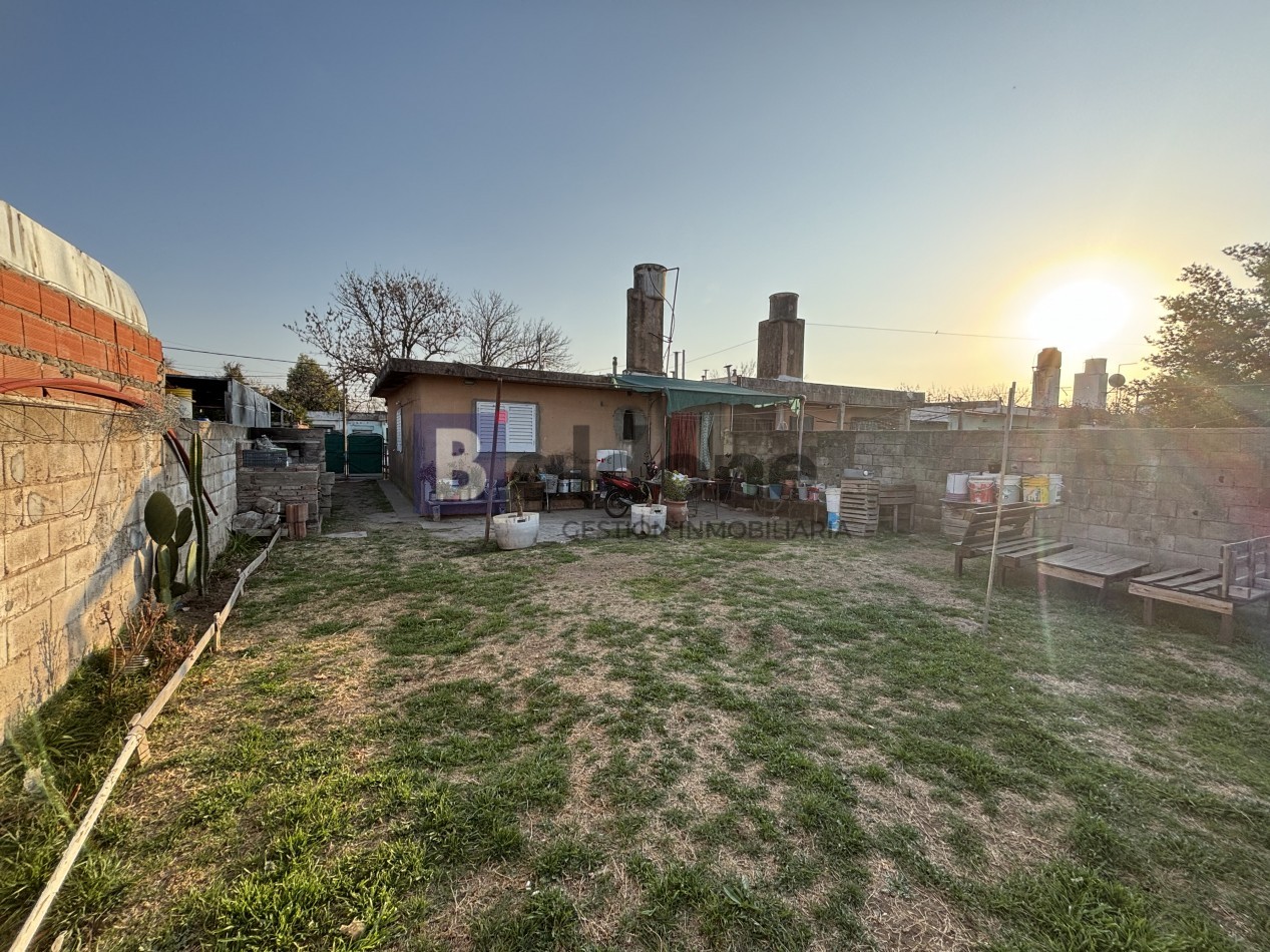 OPORTUNIDAD - CASA EN VENTA EN CALLE 8 E/ 33 Y 35 - GRAL. PICO - LA PAMPA