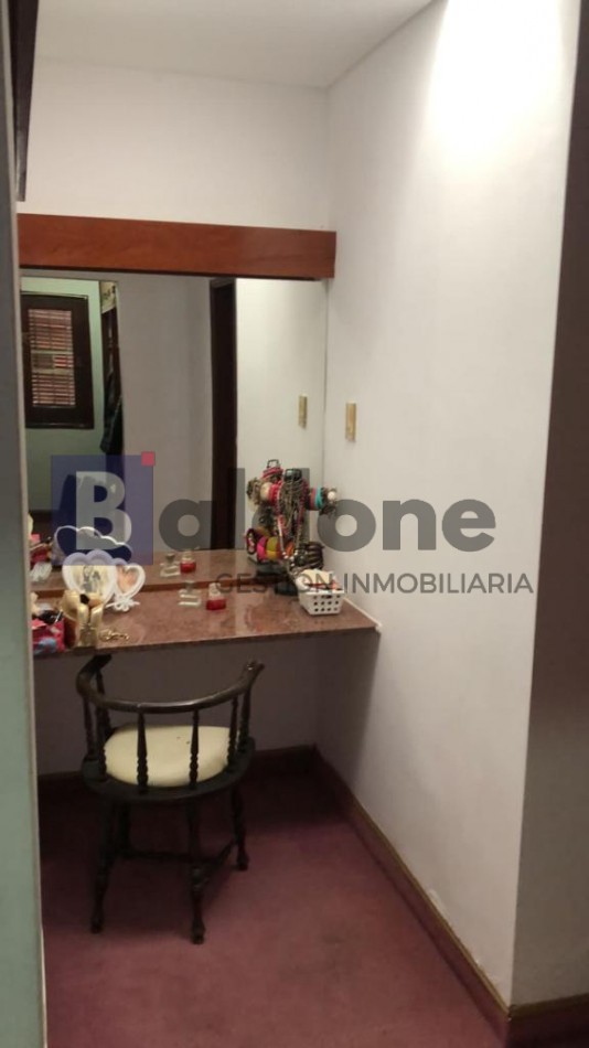 EN VENTA - Exclusiva y amplia casa en General Pico