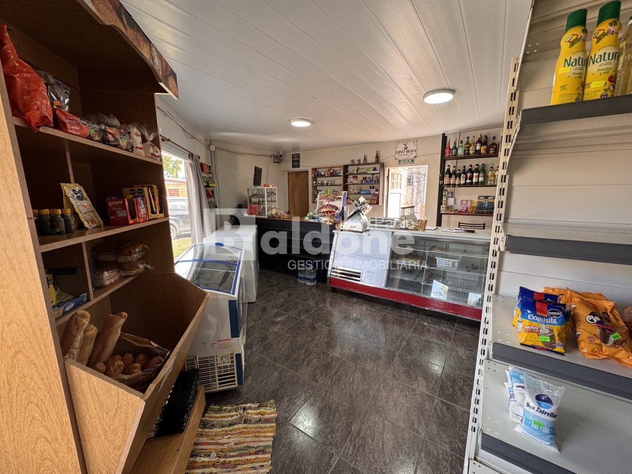 EN VENTA - LOCAL COMERCIAL + DEPOSITO - GRAL. PICO