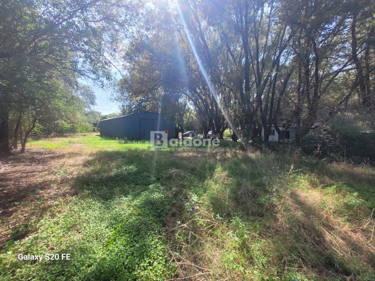 EN VENTA - EXCELENTE PREDIO - CALLE 17 ESQ. 44 - GRAL. PICO