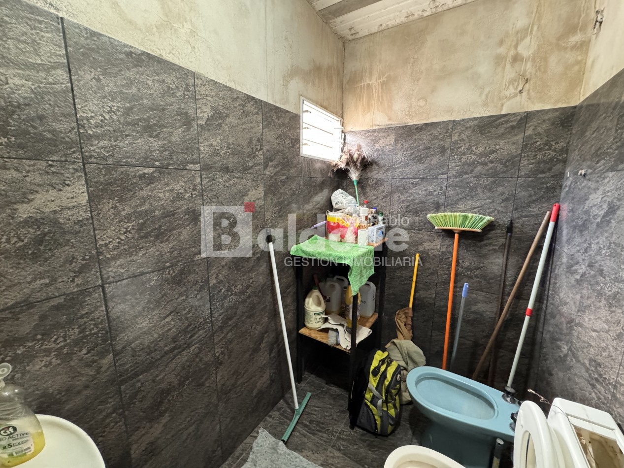 EN VENTA - LOCAL COMERCIAL + DEPOSITO - GRAL. PICO