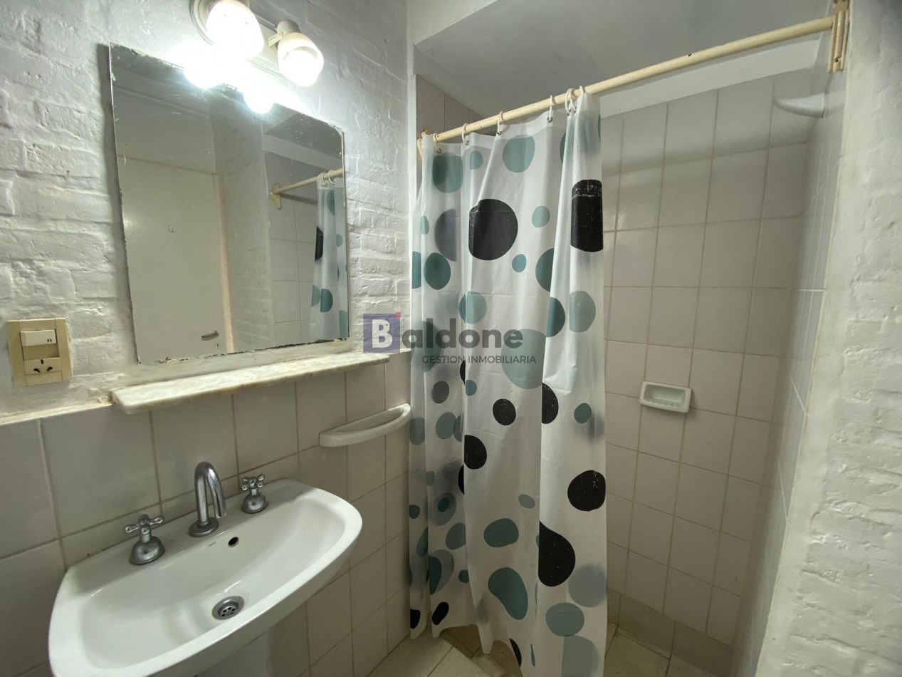 CASA EN VENTA - OPORTUNIDAD EN BARRIO EXCLUSIVO - TOAY LA PAMPA 