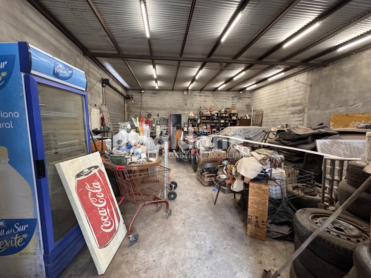 EN VENTA - LOCAL COMERCIAL + DEPOSITO - GRAL. PICO
