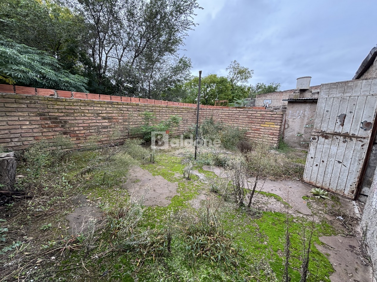 EXCELENTE PROPIEDAD - CALLE 106 E/ 15 Y 17 - GRAL. PICO - LA PAMPA