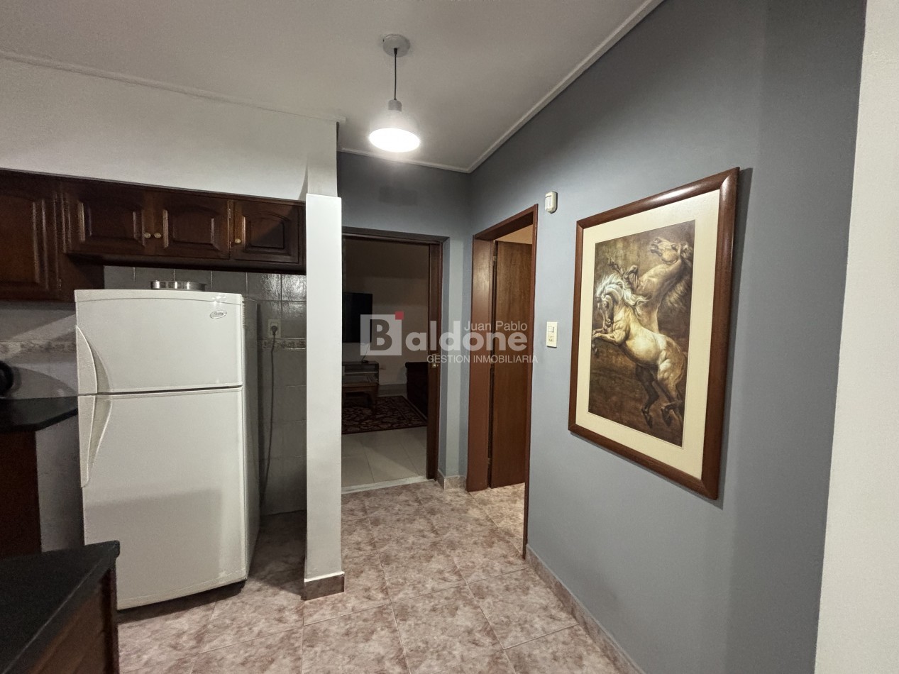 ESPECTACULAR CASA EN VENTA SOBRE CALLE 109 E/ 18 Y AVDA.