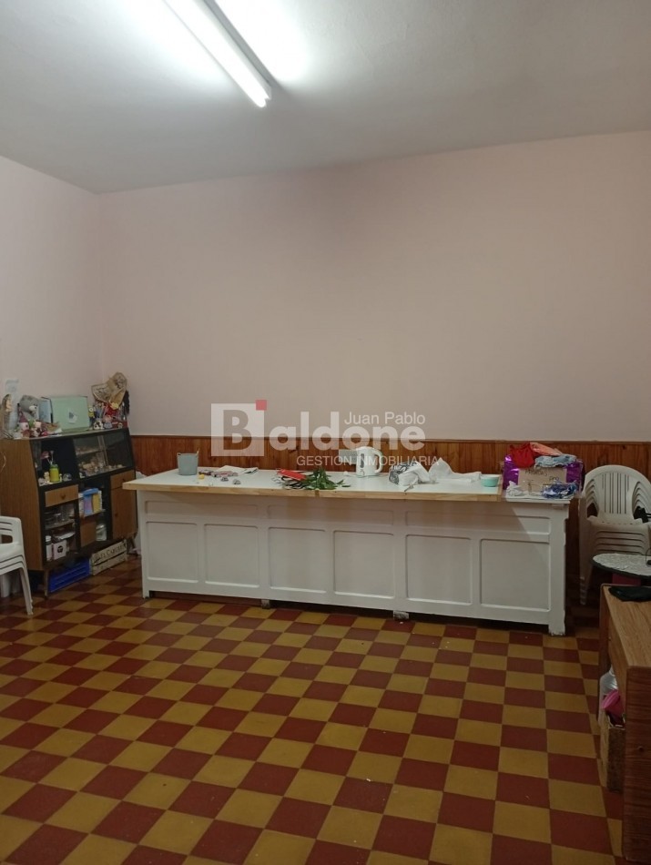 EN VENTA - LOCAL CENTRICO MULTIRRENTA -CALLE 22 E/ 11 Y 13 - GRAL. PICO