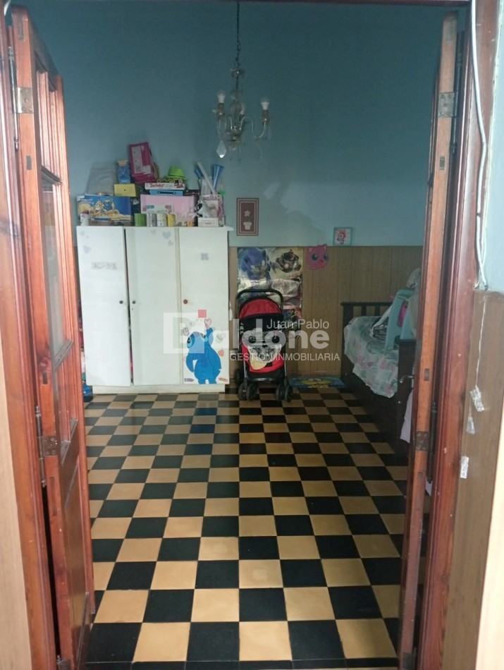 EN VENTA - LOCAL CENTRICO MULTIRRENTA -CALLE 22 E/ 11 Y 13 - GRAL. PICO