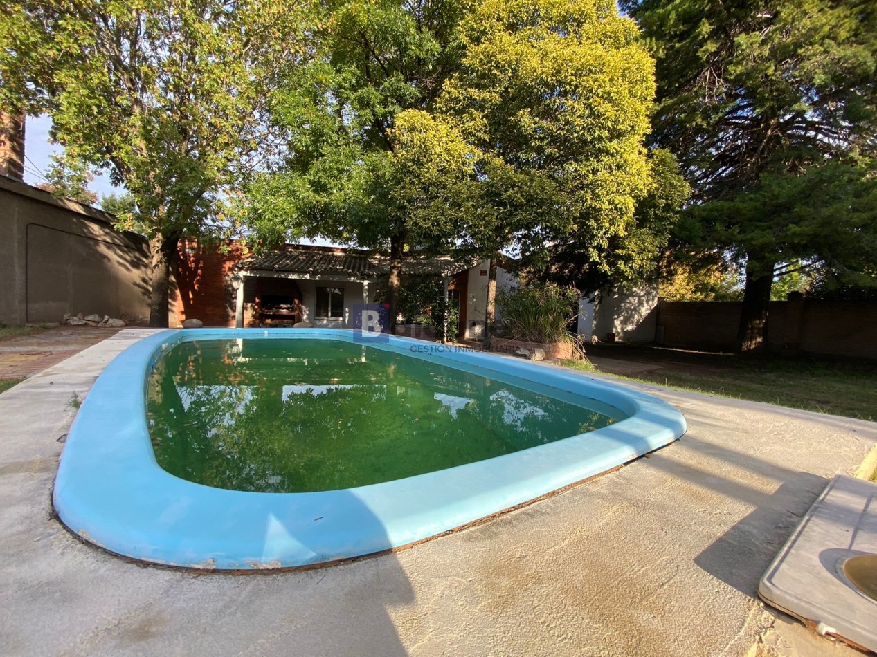 CASA EN VENTA - OPORTUNIDAD EN BARRIO EXCLUSIVO - TOAY LA PAMPA 