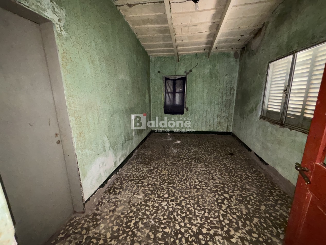 EN VENTA - CASA CON AMPLIO TERRENO - MONTE NIEVAS - LA PAMPA