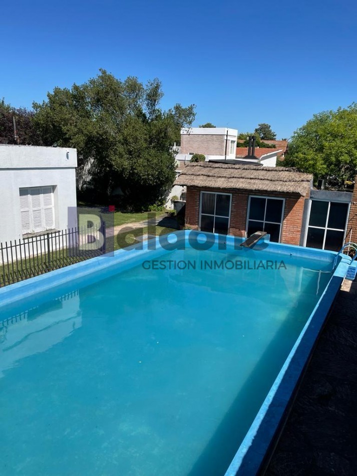 EN VENTA - Exclusiva y amplia casa en General Pico