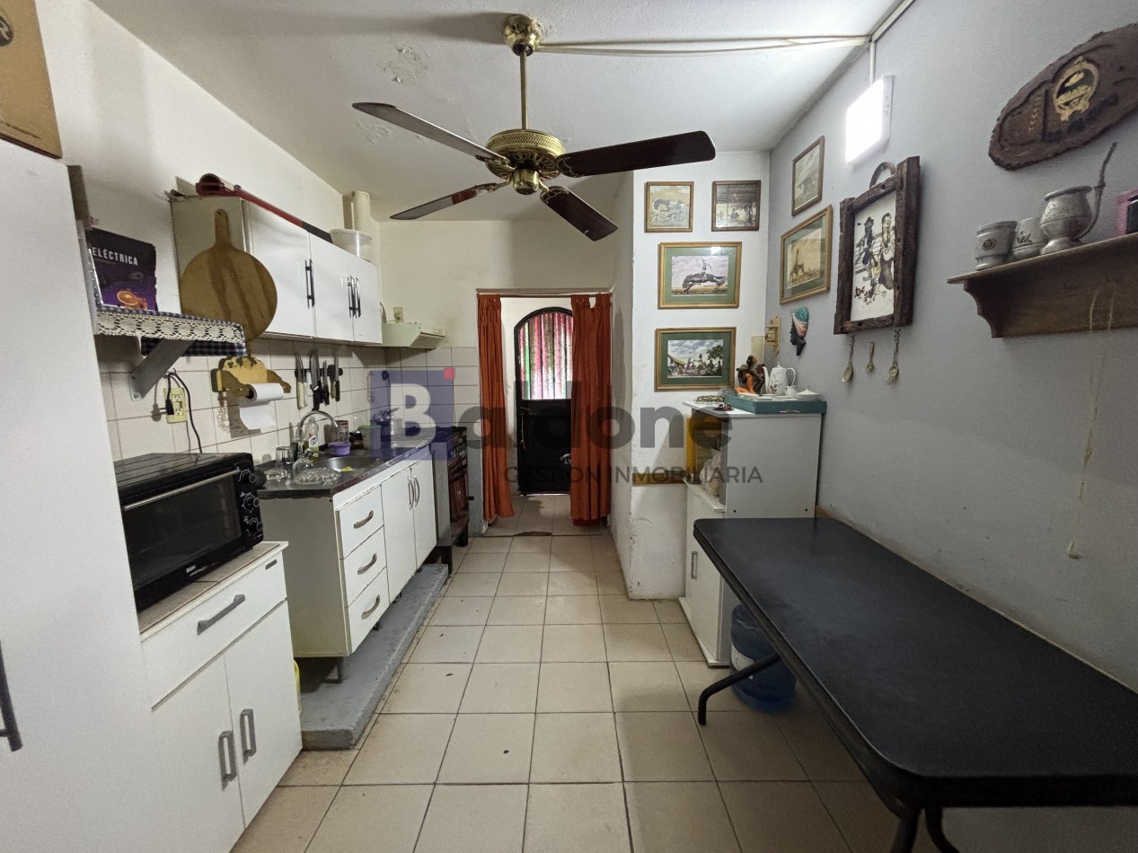 OPORTUNIDAD - CASA EN VENTA EN CALLE 8 E/ 33 Y 35 - GRAL. PICO - LA PAMPA