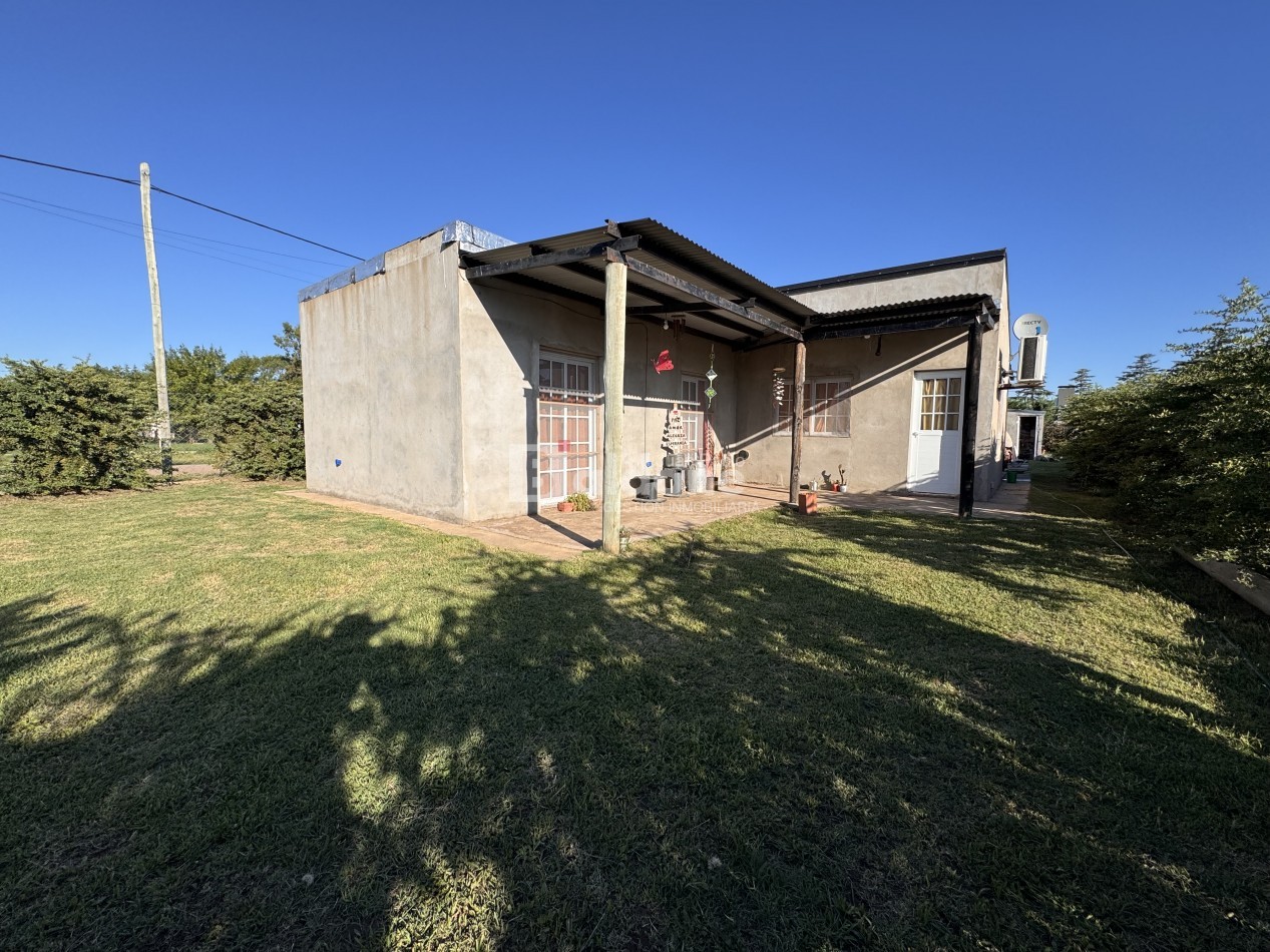 EN VENTA CASA QUINTA - SPELUZZI