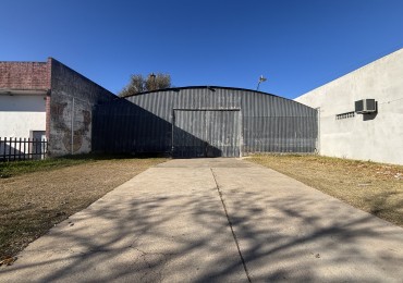 EN VENTA GALPON DE 20 X 50 SOBRE CALLE 9 - GRAL. PICO - LA PAMPA
